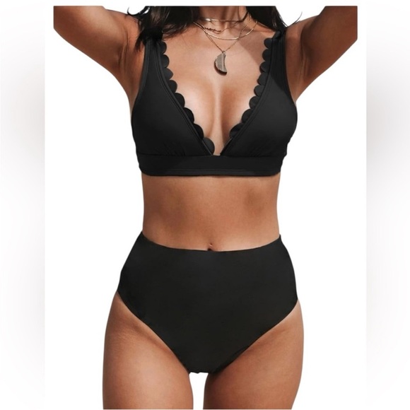 Cupshe Black Scalloped V-Neck High-Waisted Bikini New With Tags. - Picture 1 of 9